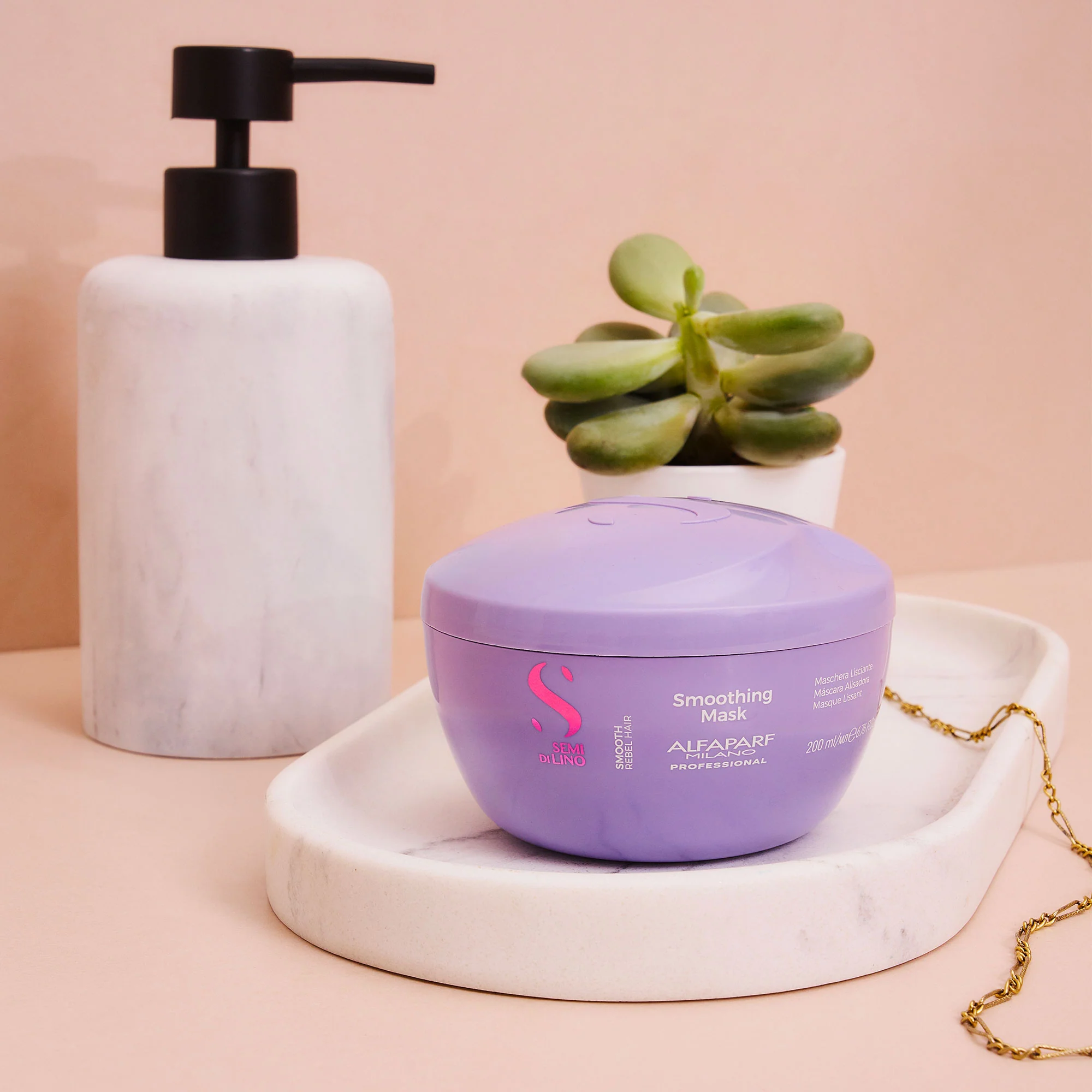 Smooth Smoothing Hair Mask - Image 3